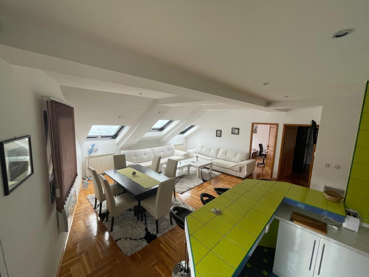 Casa Gialla Free Parking 사라예보 외부 사진
