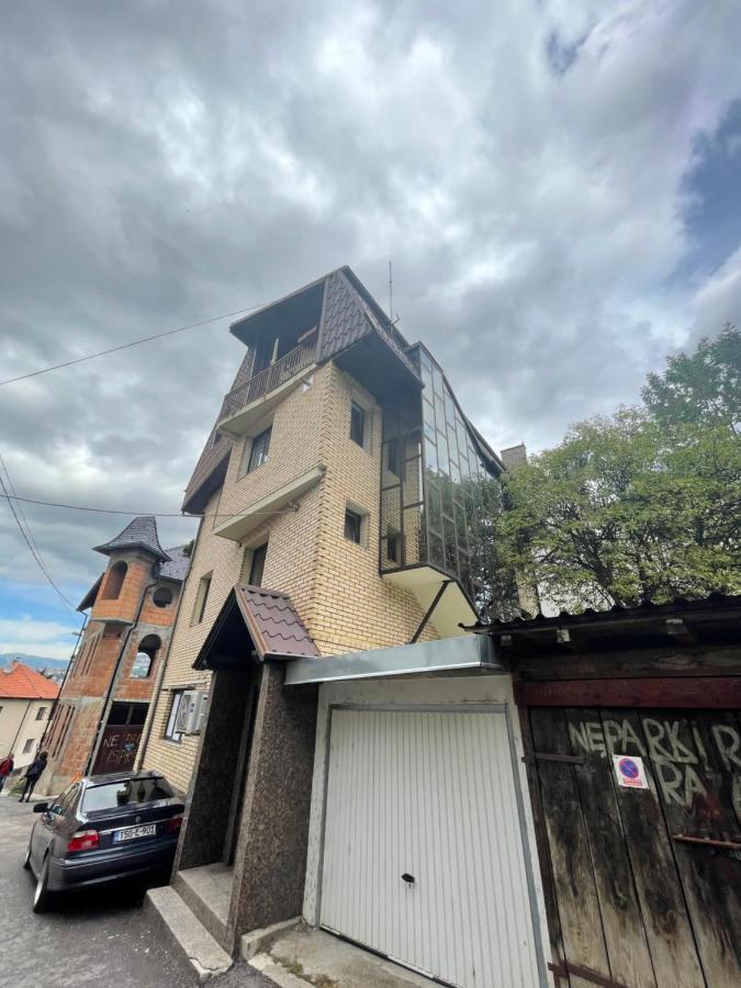 Casa Gialla Free Parking 사라예보 외부 사진